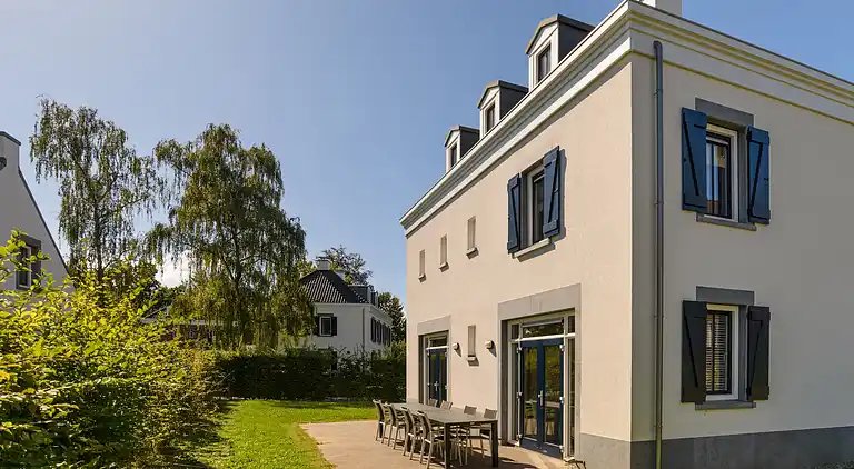 Villa i Dousberg-Hazendans