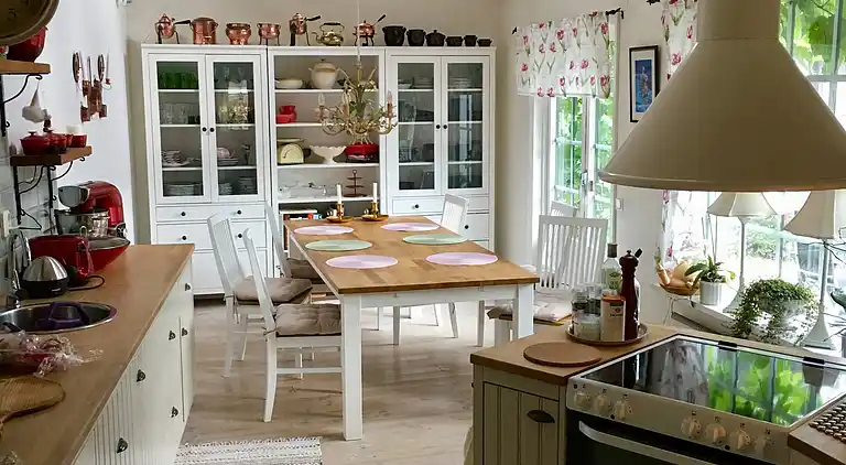 Bryggargården flexible family living by the sea