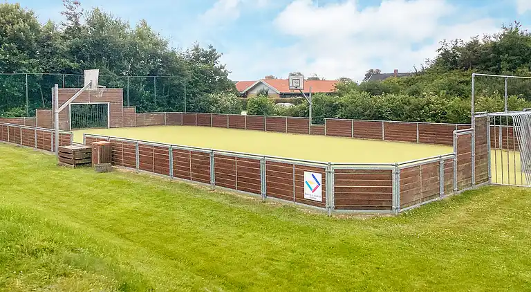 Aktivitetshus med vildmarksbad - Inkl. rengøring