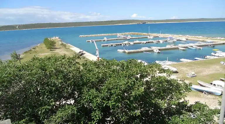 Ferielejlighed i Ražanac