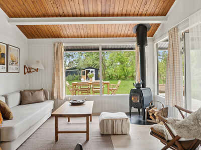 Tjørnevænget 2, Bredfjerd