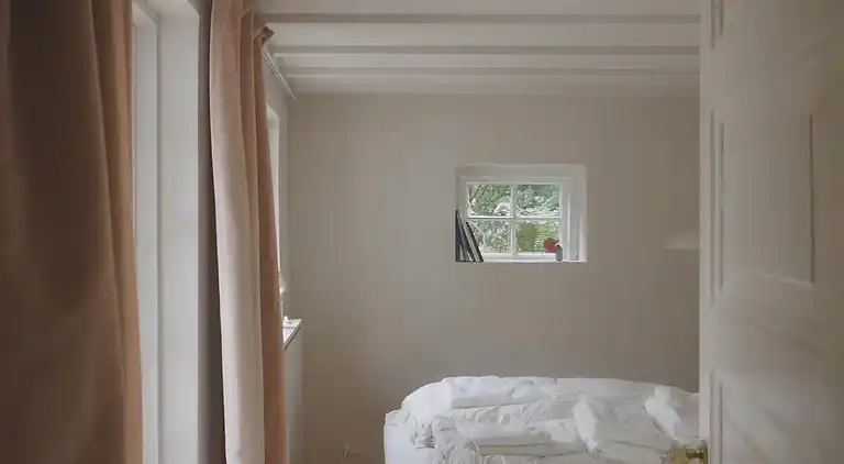 Ro i smukt renoveret landhus i Ålsgårde