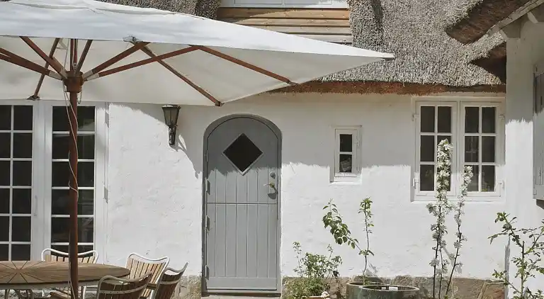 Ro i smukt renoveret landhus i Ålsgårde