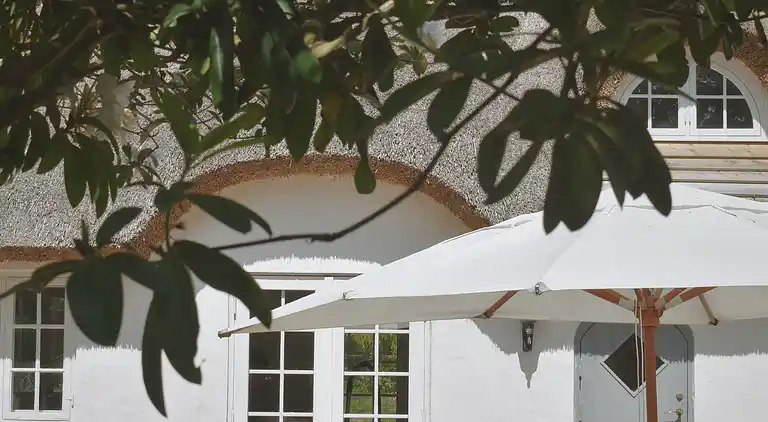 Ro i smukt renoveret landhus i Ålsgårde