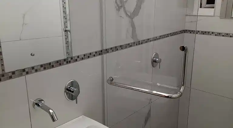 Promenadenwohnung mit Meerblick YR1