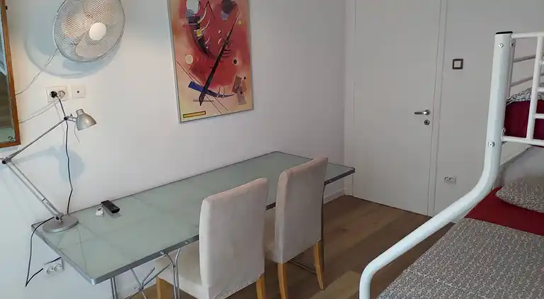 Promenadenwohnung mit Meerblick YR1