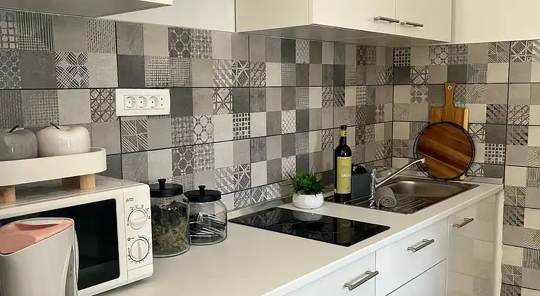 2-Zimmer-Ferienwohnung am Strand Potocnica, Pag (A-222-b)