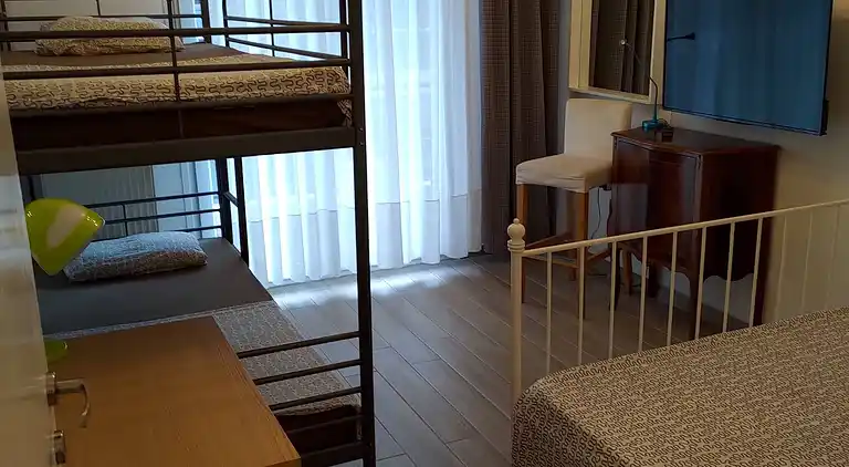 Promenadenwohnung mit Meerblick YR1