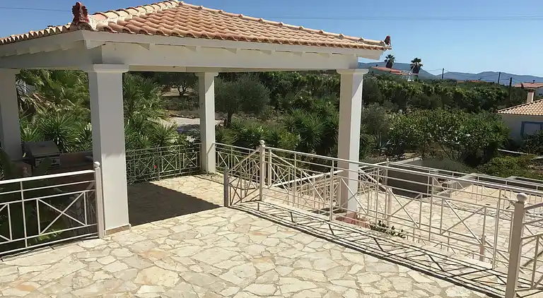 Villa in Kamaria