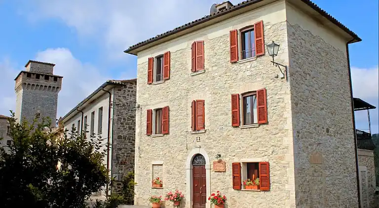 Manor house in Sugano