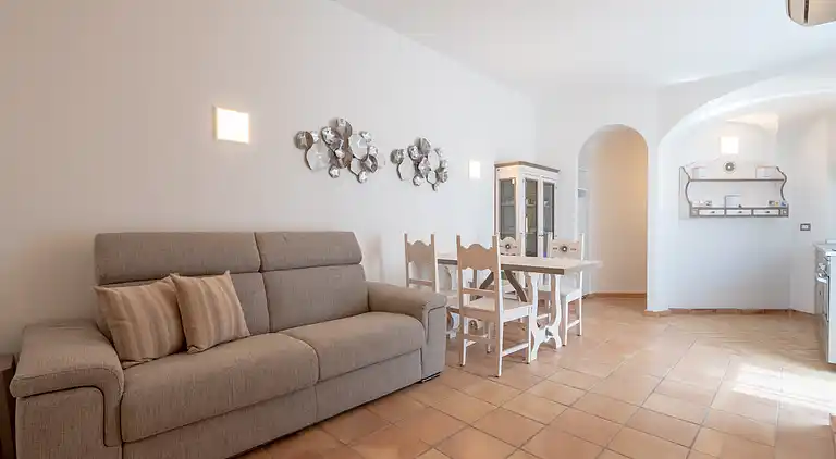 Baja Sardinia - Cala dei Ginepri, Villa 80 m vom Strand