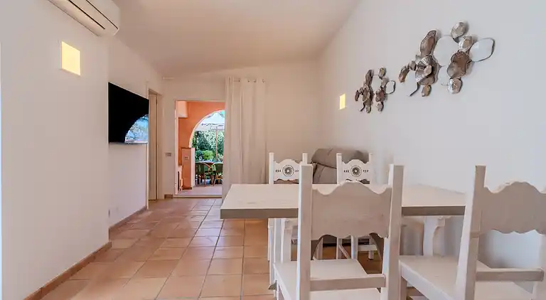 Baja Sardinia - Cala dei Ginepri, Villa 80 m vom Strand