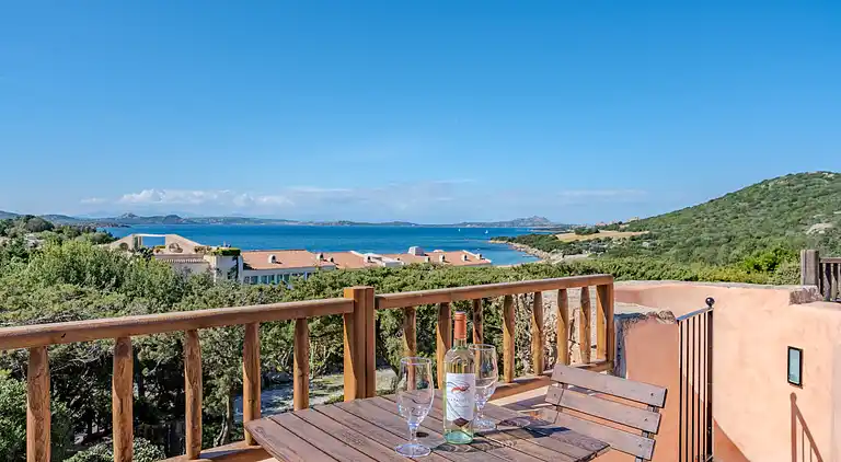 Baja Sardinia - Cala dei Ginepri, Villa 80 m vom Strand