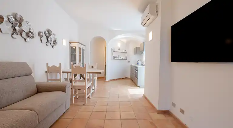 Baja Sardinia - Cala dei Ginepri, Villa 80 m vom Strand