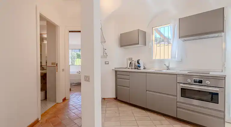 Baja Sardinia - Cala dei Ginepri, Villa 80 m vom Strand