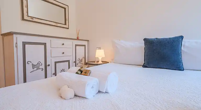 Baja Sardinia - Cala dei Ginepri, Villa 80 m vom Strand