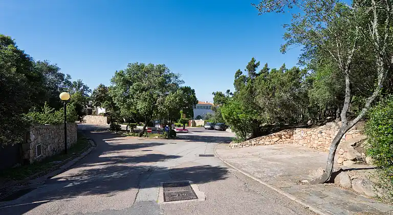 Baja Sardinia - Cala dei Ginepri, Villa 80 m vom Strand