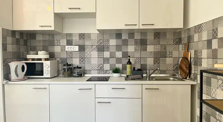 2-Zimmer-Ferienwohnung am Strand Potocnica, Pag (A-222-b)