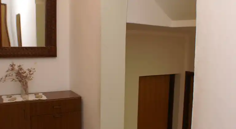 Komfortable Ferienwohnung am Strand Zubovici, Pag (A-4065-a)