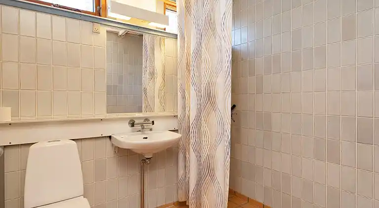 3 room, close to the sea/dike