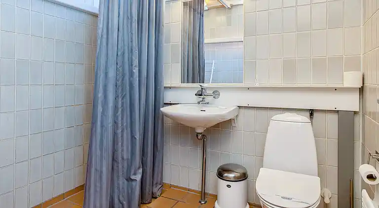 3 room, close to the sea/dike