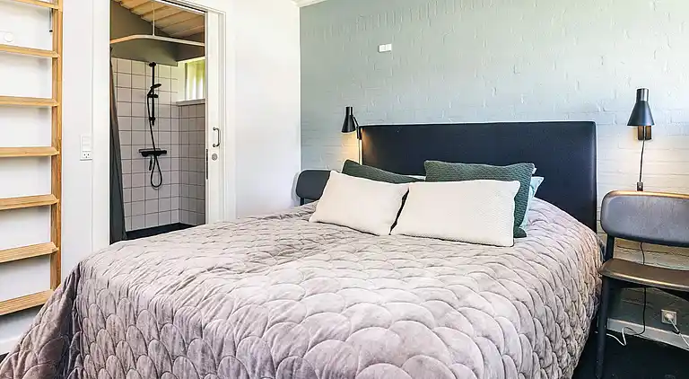 3 room,3a+2c,Family,Standard