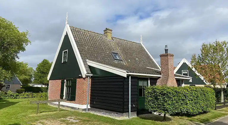 Villa in Hippolytushoef