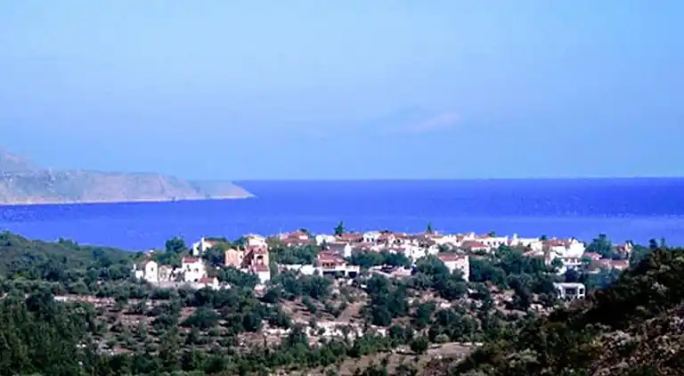 Group Accomodation, Heliopetra Studios And Houses