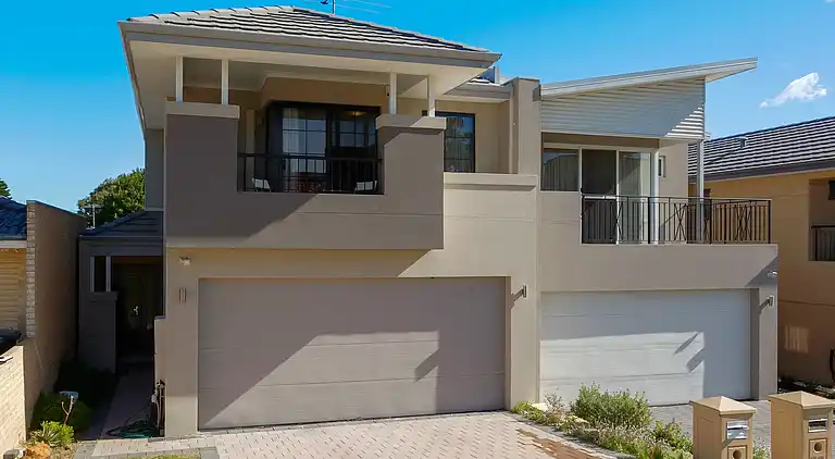 Cozy 3-Bed Townhouse in Palmyra - Perfect for Families