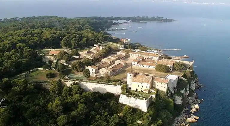 Ferielejlighed i Prado République