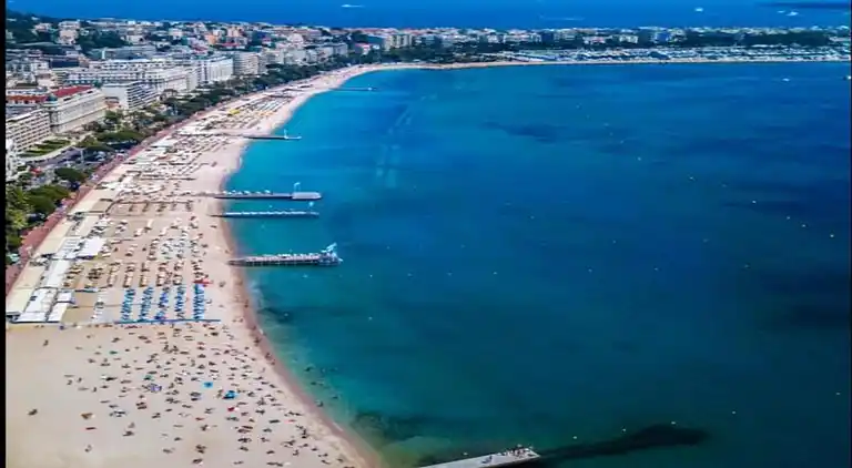 Ferielejlighed i Prado République