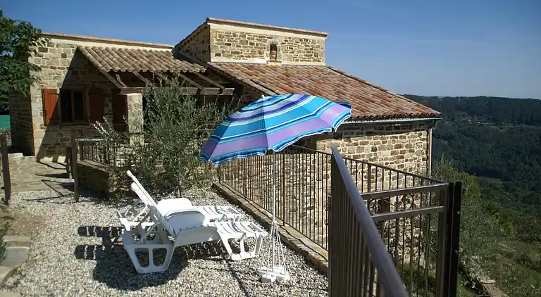 Vakantiehuis in Largentière