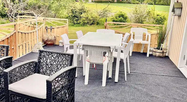 Stor villa i naturskønne omgivelser tæt på strand