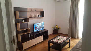 Charming One-Bedroom Apartment in Heart of Athens
