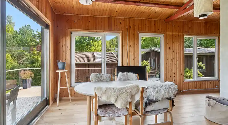 Dejligt romantisk fristed tæt ved en smuk strand