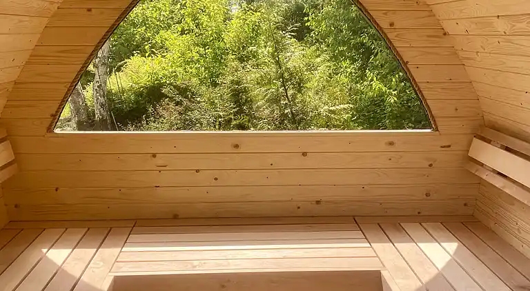 Strandnahes Refugium mit Garten und Sauna