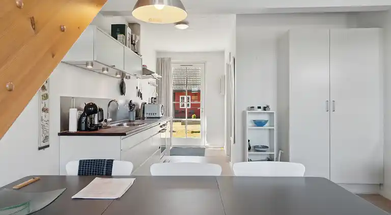 Ferielejlighed til 4 med fælles pool 