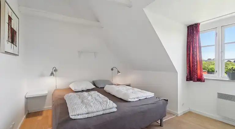 Ferielejlighed til 4 med fælles pool 