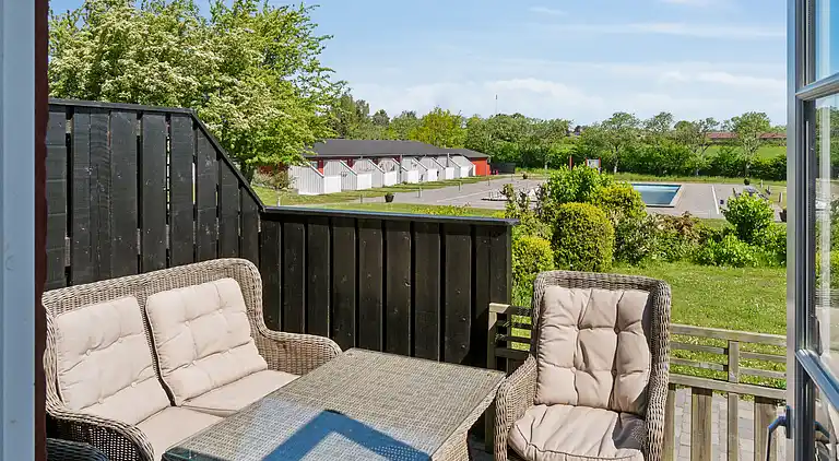 Ferielejlighed til 4 med fælles pool 