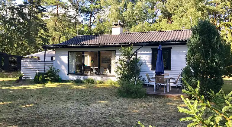 Gemütlich saniertes Haus auf großem Privatgrund