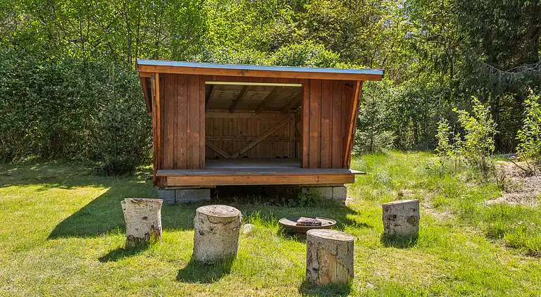 Charmende Sommerhus tæt på Kattegat og Natur