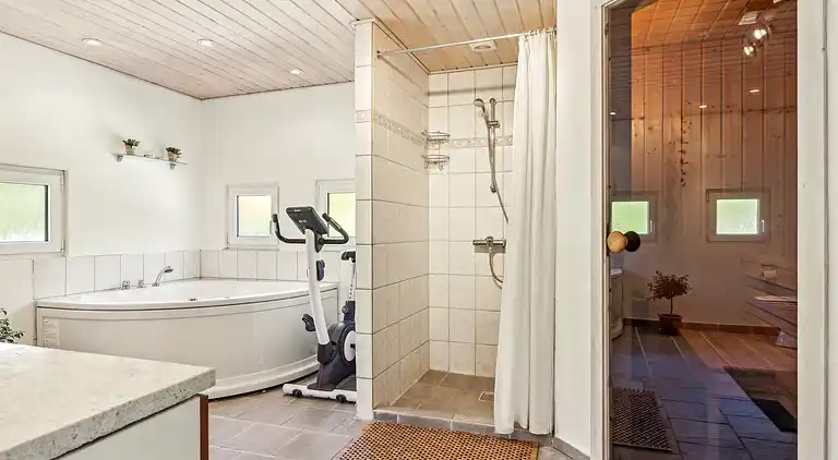 Charmende Sommerhus tæt på Kattegat og Natur