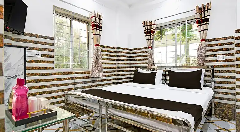 Ferienhaus in Krishak Pally