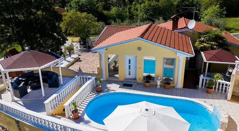 Villa in Ripenda Kras
