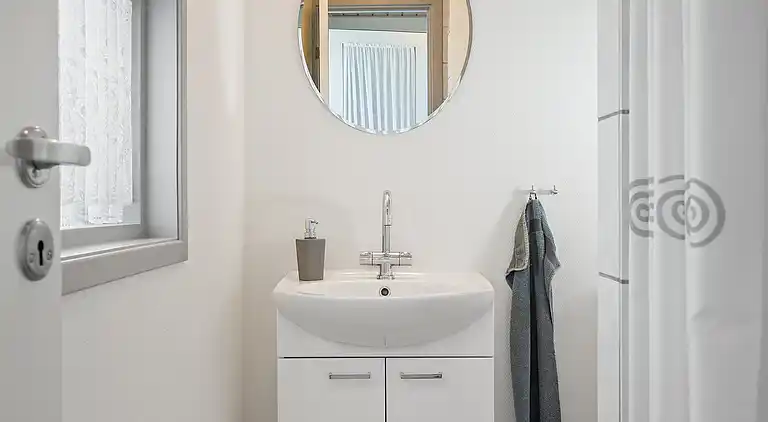 Hyggeligt sommerhus med kig til Kerteminde Fjord.