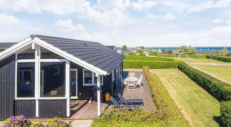 Sommerhus ved Hejlsminde Strand