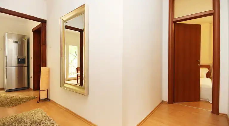 2-Zimmer-Ferienwohnung mit Terrasse und Meerblick Stari Grad