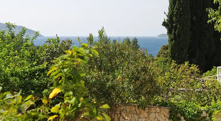 2-Zimmer-Ferienwohnung mit Terrasse und Meerblick Stari Grad