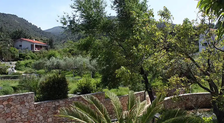 2-Zimmer-Ferienwohnung mit Terrasse und Meerblick Stari Grad