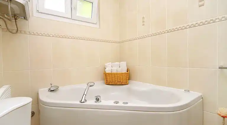 2-Zimmer-Ferienwohnung mit Terrasse und Meerblick Stari Grad